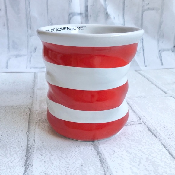 Dr. Seuss Cat in the Hat Striped Coffee Mug Universal - Picture 4 of 8